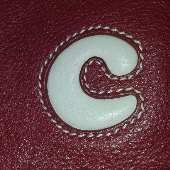 Red, leather, purse, monogrammed "c" - Picture 5 of 6